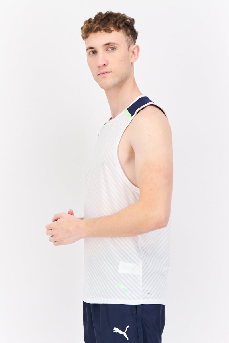 PUMA تي شيرت تدريب للرجال بلياقة بدنية بشعار العلامة التجارية ، أبيض - Image 4